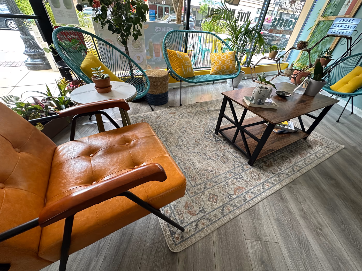 VIVE NATURAL Juice Bar + Kitchen