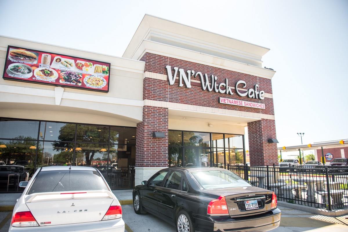 Vn'Wich Cafe