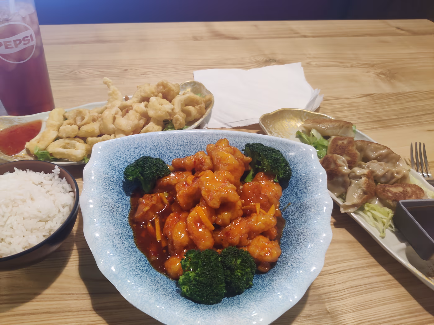 W & Z Asian Bistro & Sushi Bar photo 2