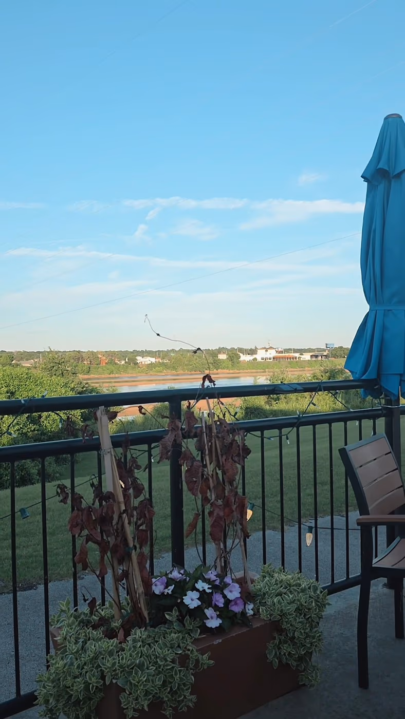 Waterfront Grill Tulsa photo 2