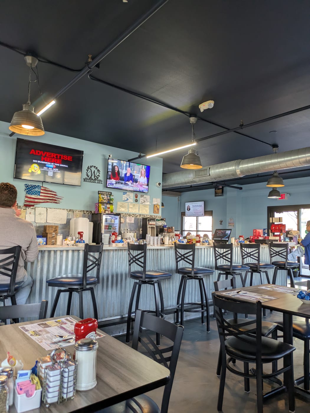 Waterside Cafe & Diner