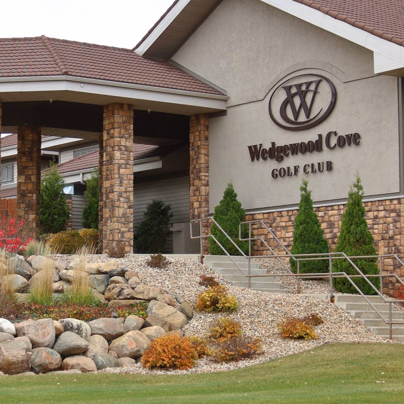 Wedgewood Cove Golf Course & Restaurant photo 2