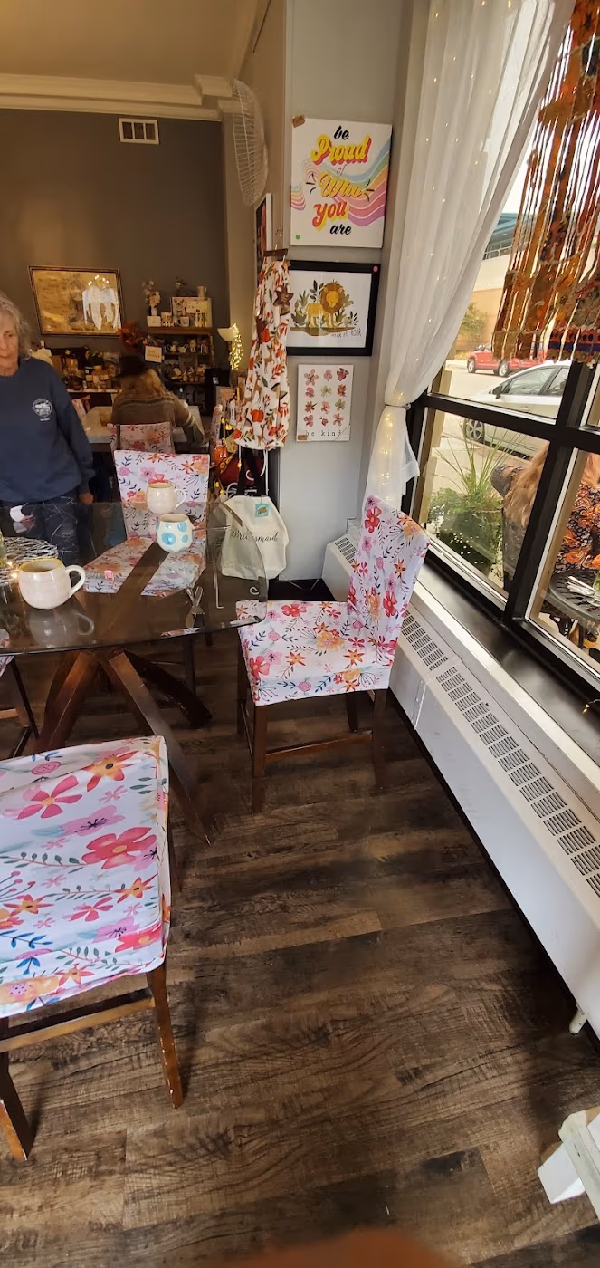 Wenday's Bakery & Boutique photo 3