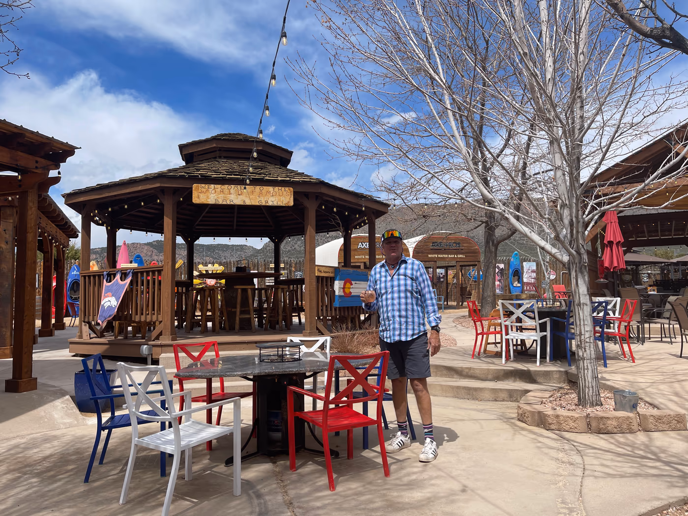 White Water Bar & Grill photo 2