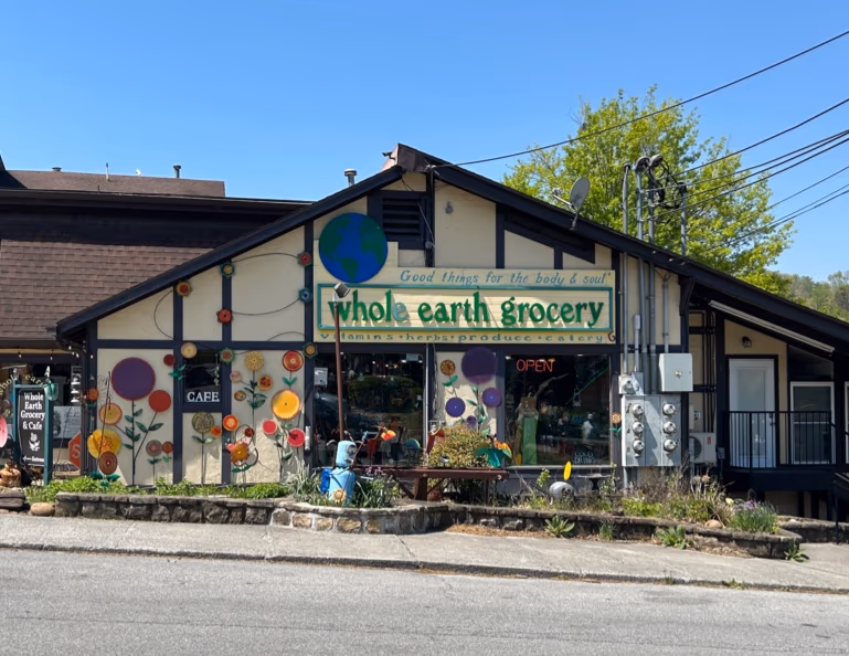 Whole Earth Grocery & Cafe