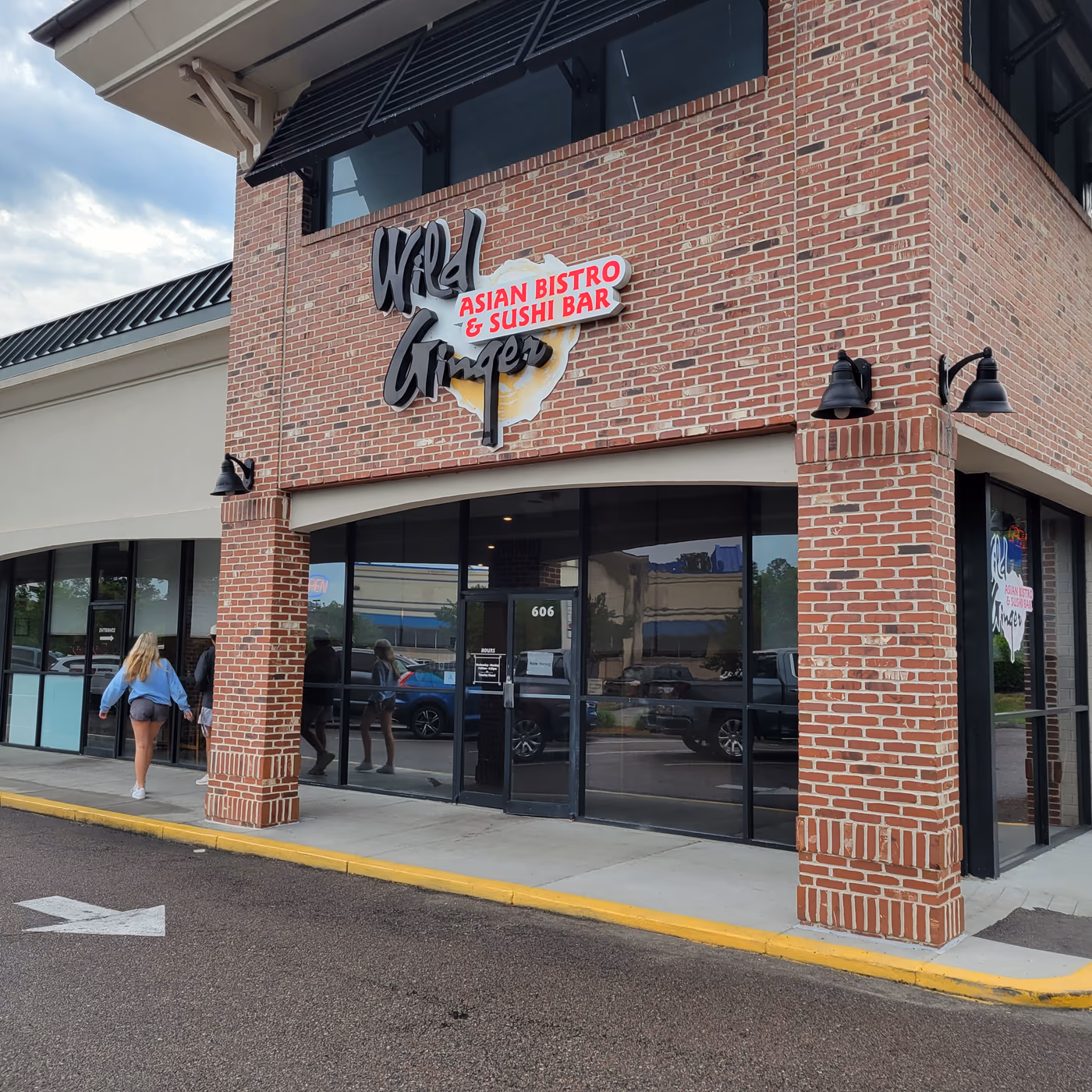 Wild Ginger Asian Bistro & Sushi Bar