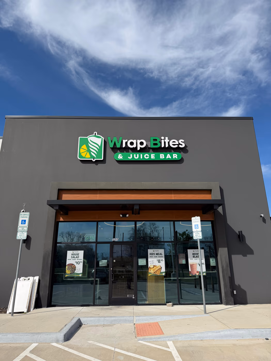 Wrap Bites & Juice Bar