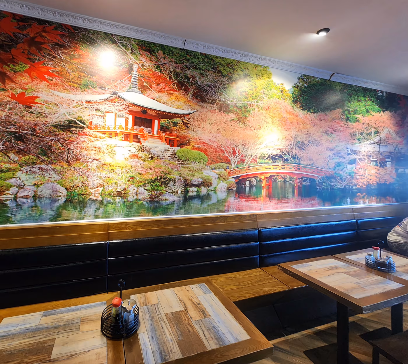 Wu's Ramen Oak Lawn photo 2