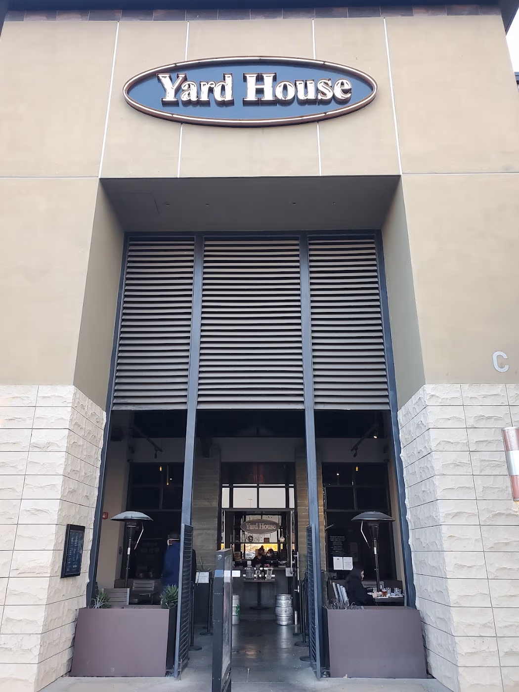 Yard House photo 4