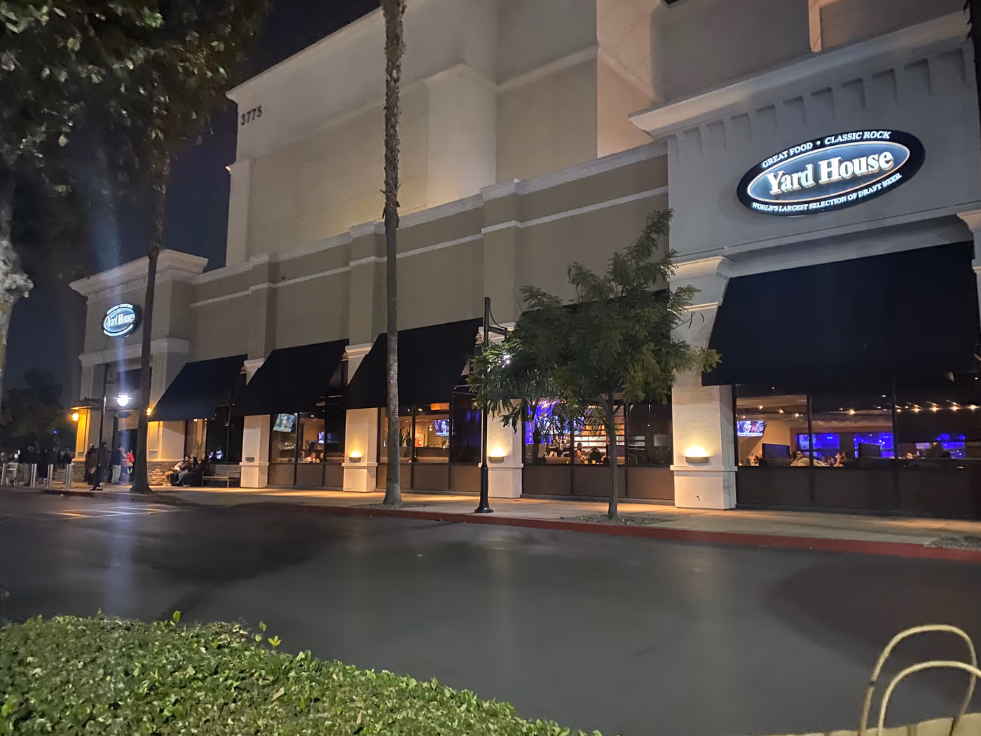 Yard House