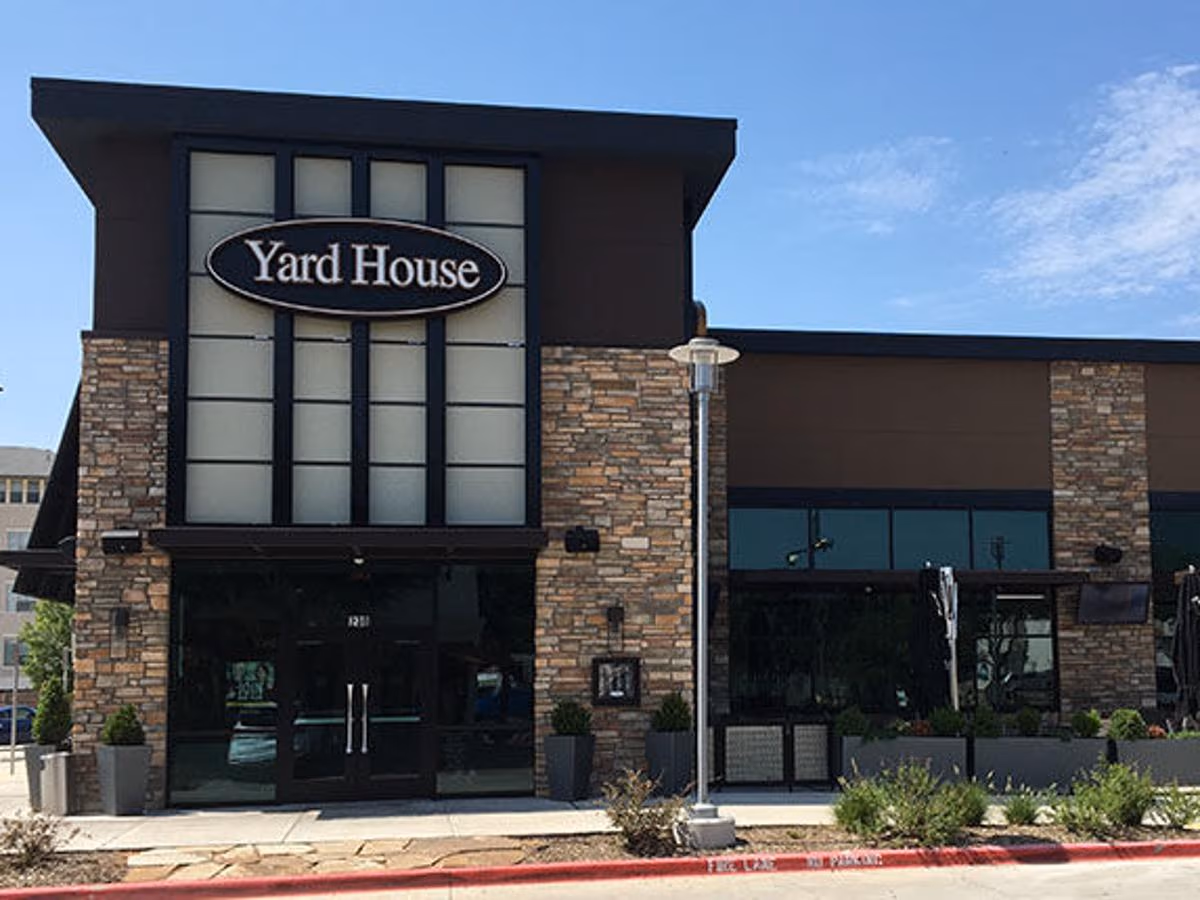 Yard House