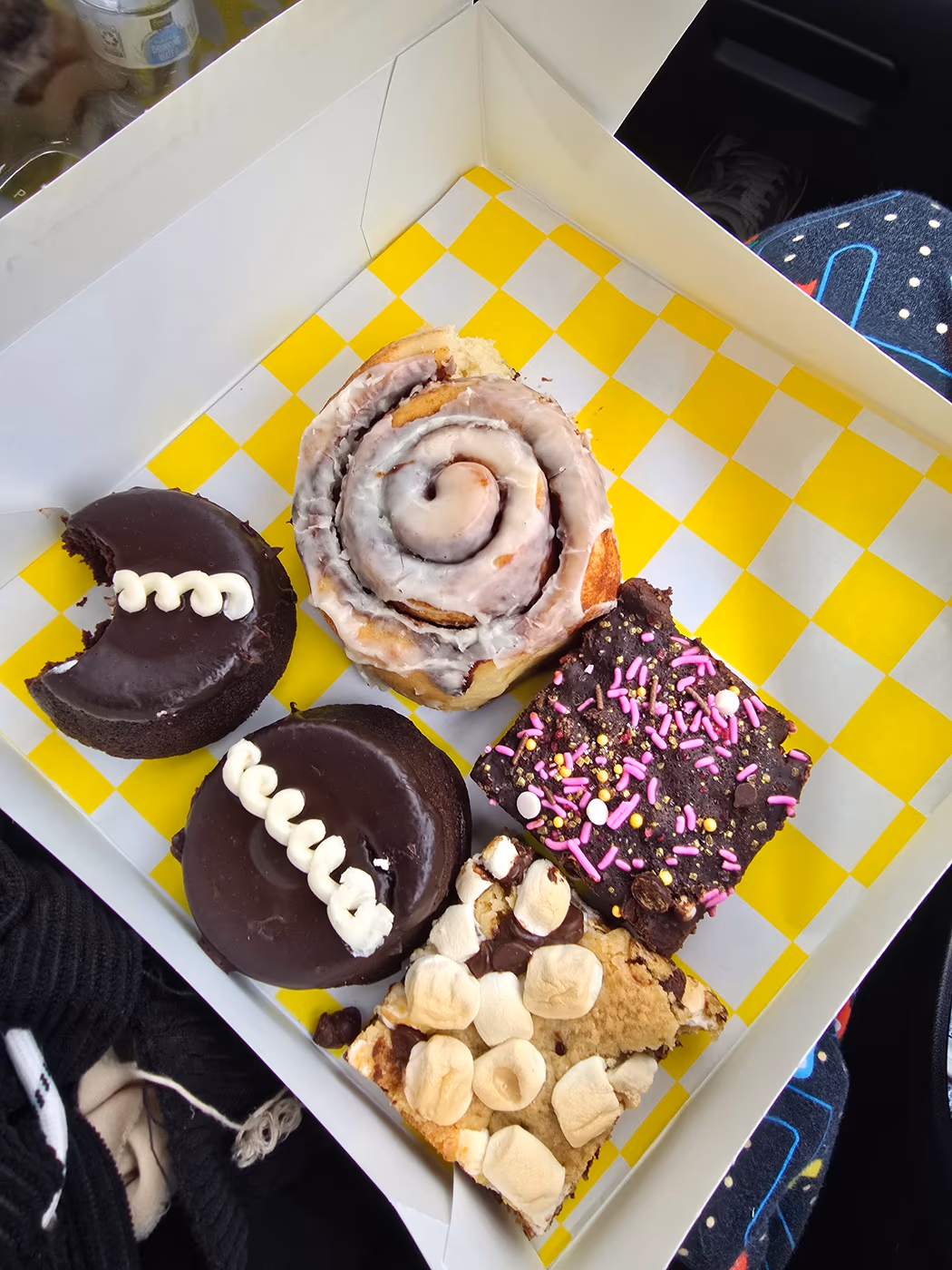 Yellow Rose Vegan Bakery & Cafe photo 2