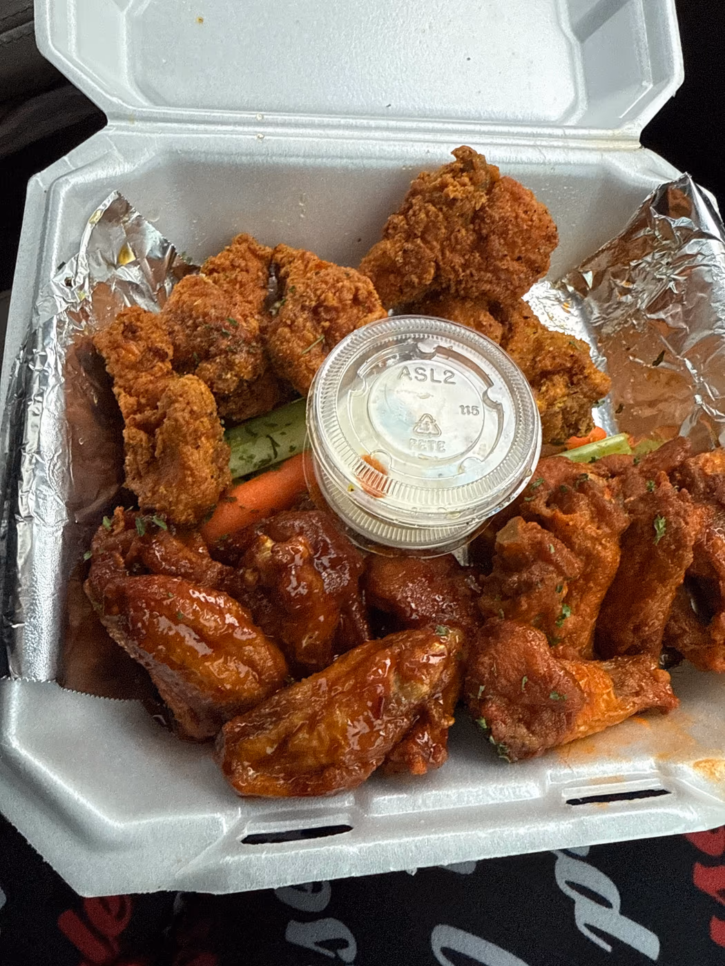 YIKKY WINGZ photo 3