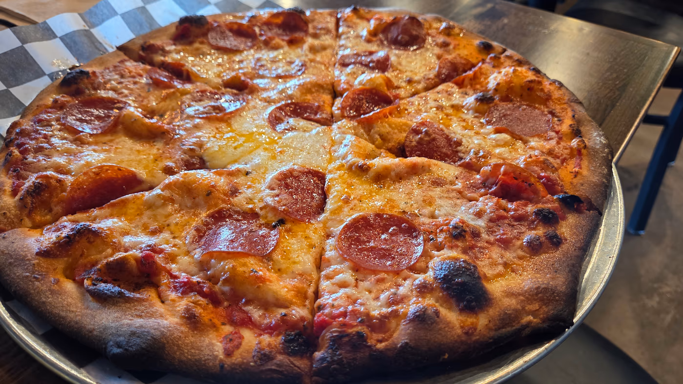 Yonx Pizza Bar & Co