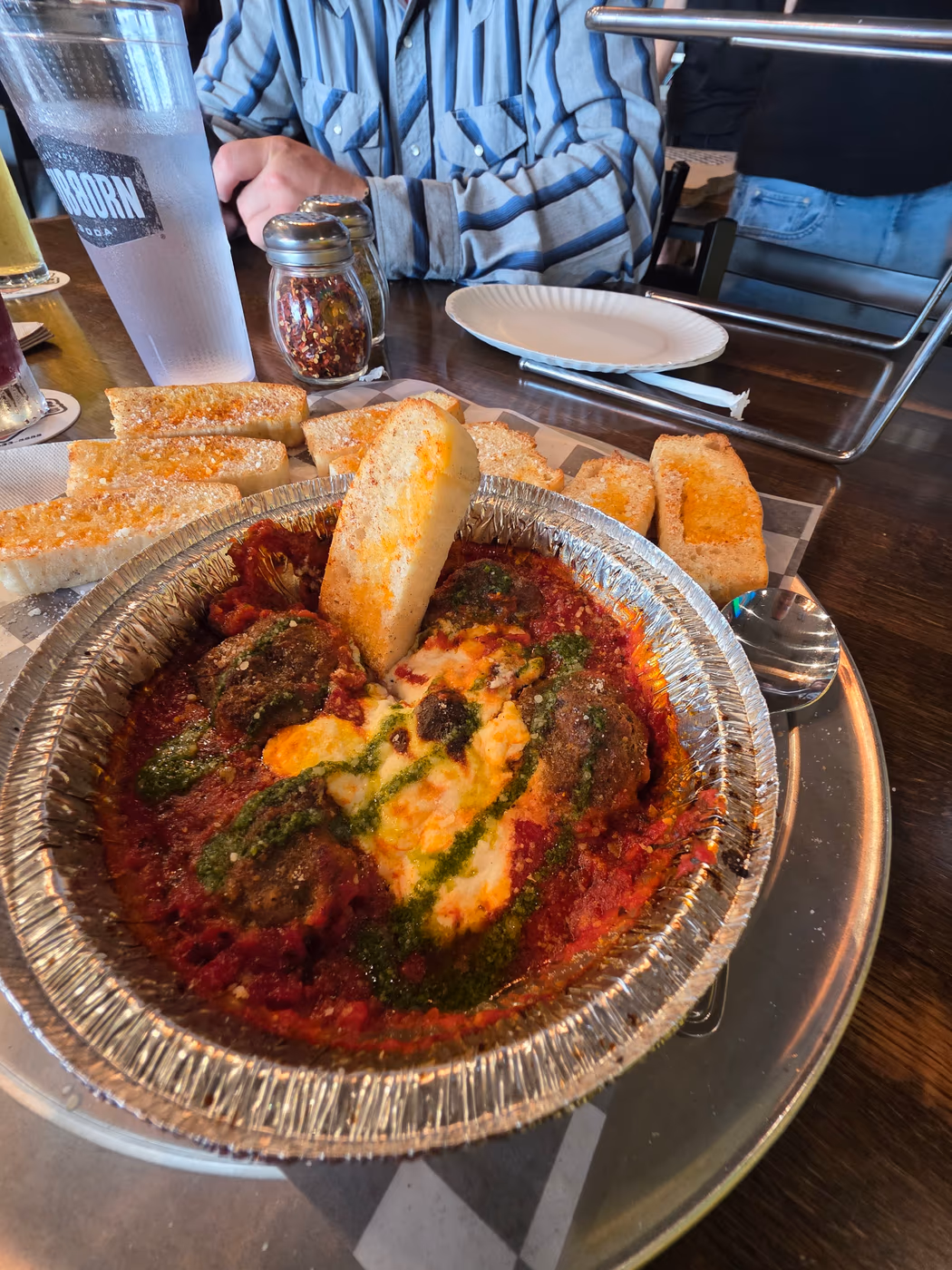 Yonx Pizza Bar & Co photo 2