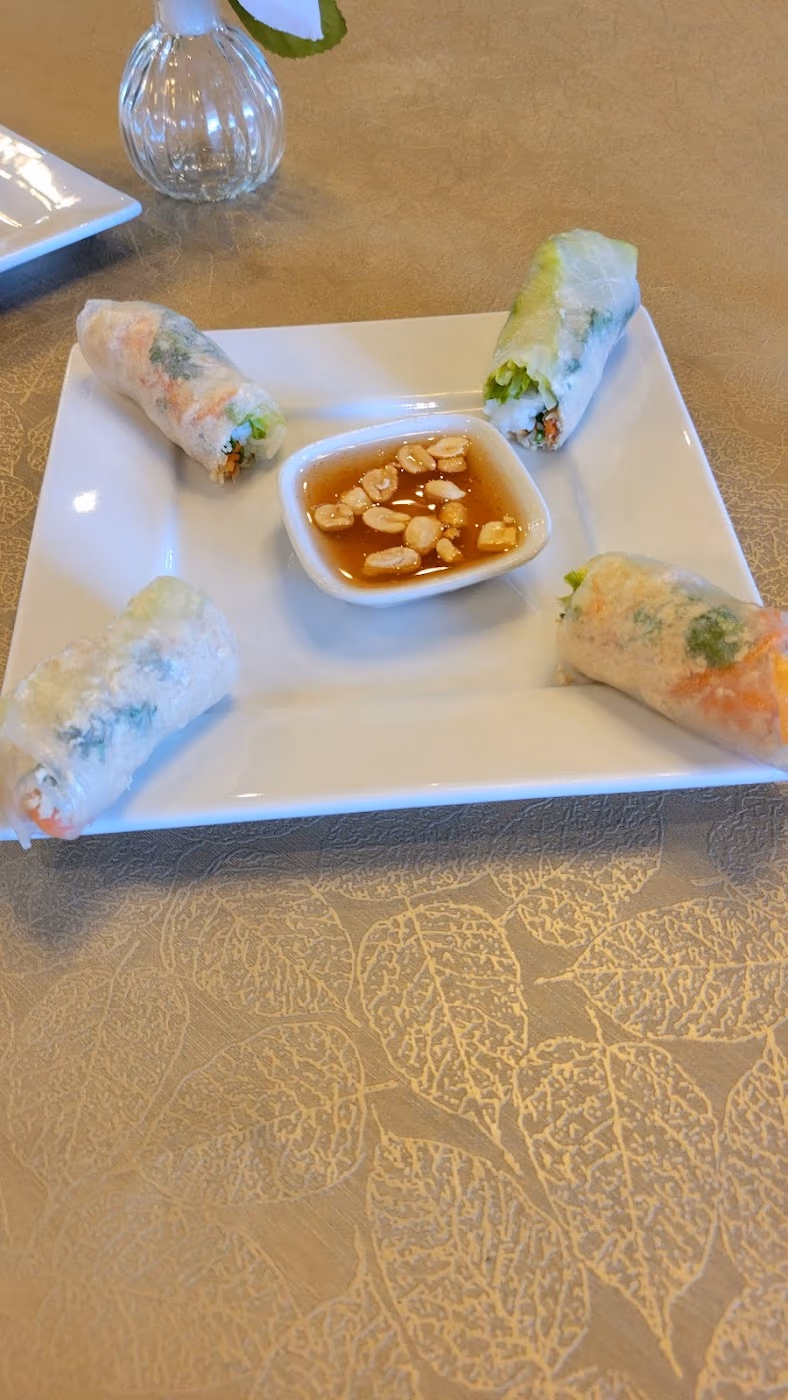 YUMMI Thai Restaurant photo 4