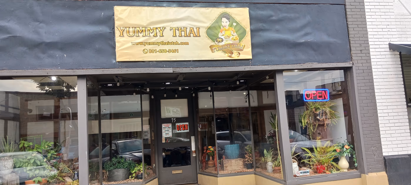 YUMMY THAI photo 3
