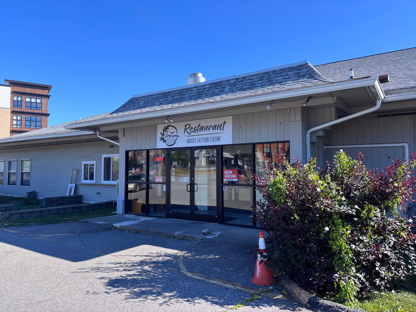 Zaytoona Restaurant
