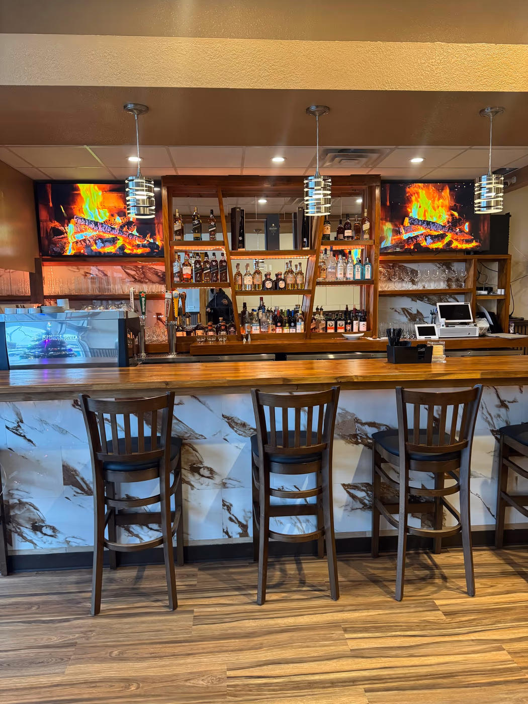 Zemen Bar & Restaurant