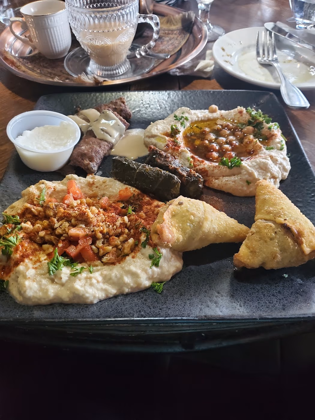 Zooroona Restaurant